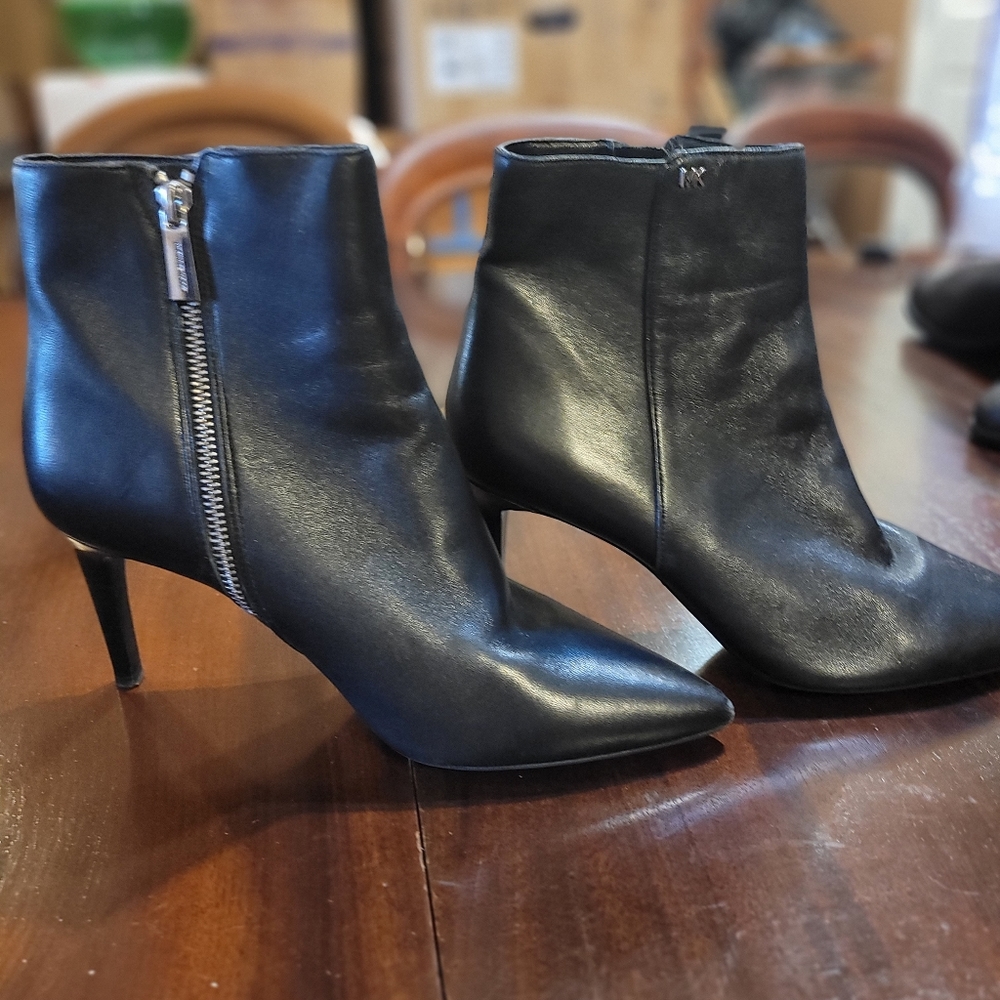 Boots 👢